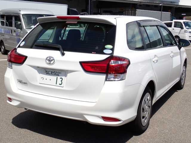 TOYOTA COROLLA FIELDER 2018