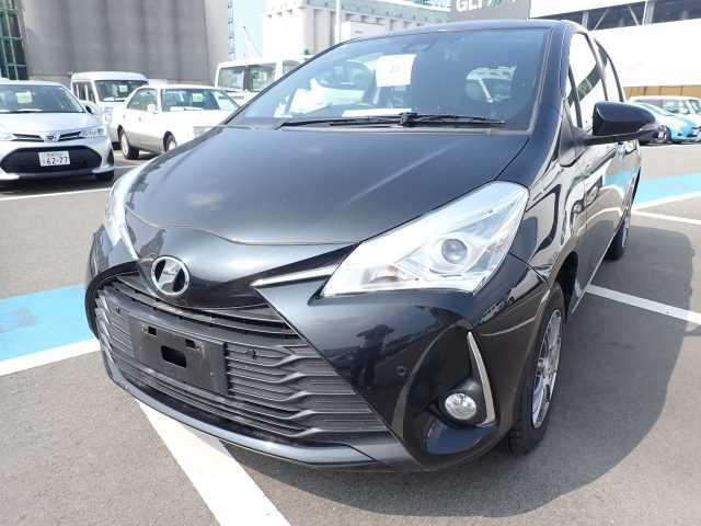 TOYOTA VITZ 2019