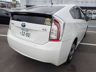TOYOTA PRIUS 2014