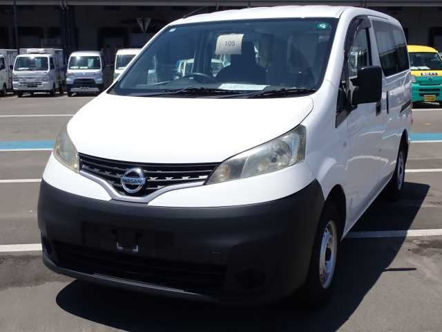 NISSAN NV200 2018