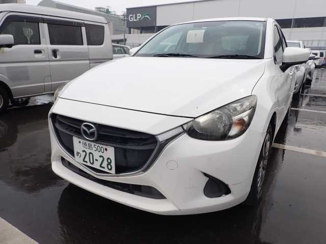 MAZDA DEMIO 2016