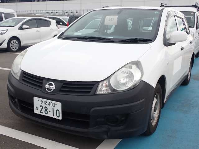 NISSAN AD 2013