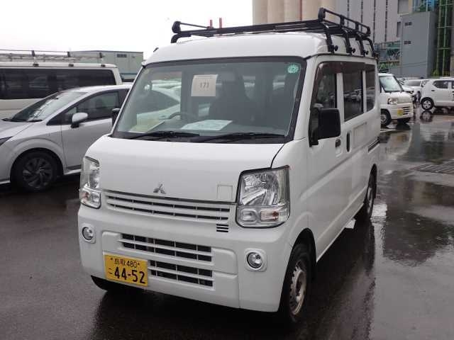 MITSUBISHI MINICAB VAN 2017