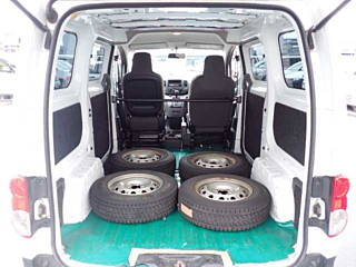 NISSAN NV200 2015