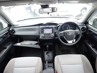 TOYOTA COROLLA AXIO 2016