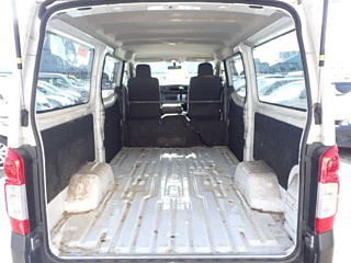 NISSAN CARAVAN VAN 2015