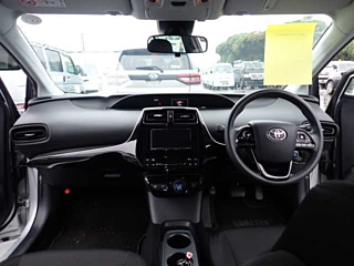 TOYOTA PRIUS 2022