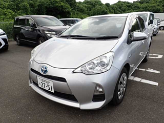 TOYOTA AQUA 2014