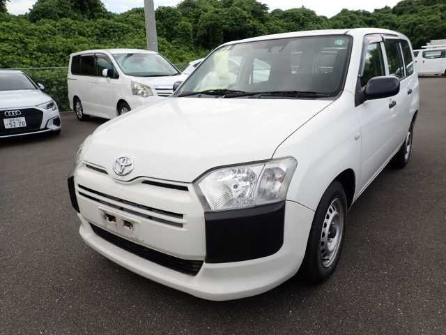 TOYOTA SUCCEED 2017