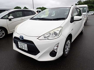 TOYOTA AQUA 2015