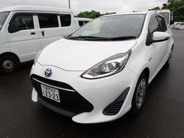 TOYOTA AQUA 2018