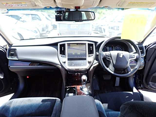 TOYOTA CROWN 2016