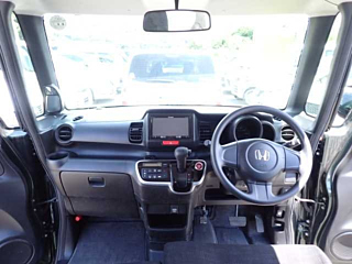 HONDA N BOX 2017