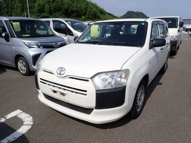 TOYOTA SUCCEED 2017