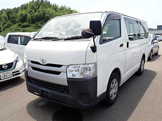 TOYOTA HIACE VAN 2017