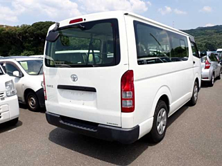 TOYOTA HIACE VAN 2017