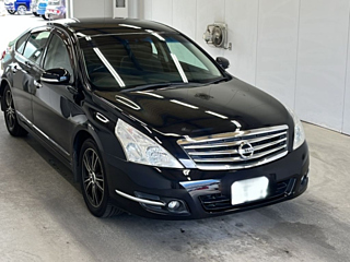 NISSAN TEANA 2013