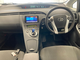TOYOTA PRIUS 2011