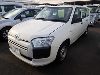 TOYOTA SUCCEED 2018
