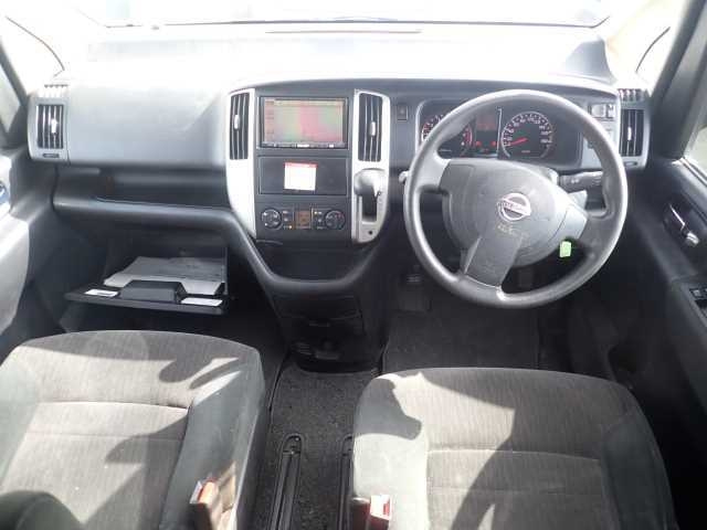 NISSAN SERENA 2008