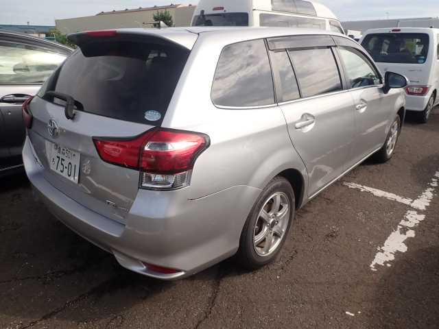 TOYOTA COROLLA FIELDER 2017