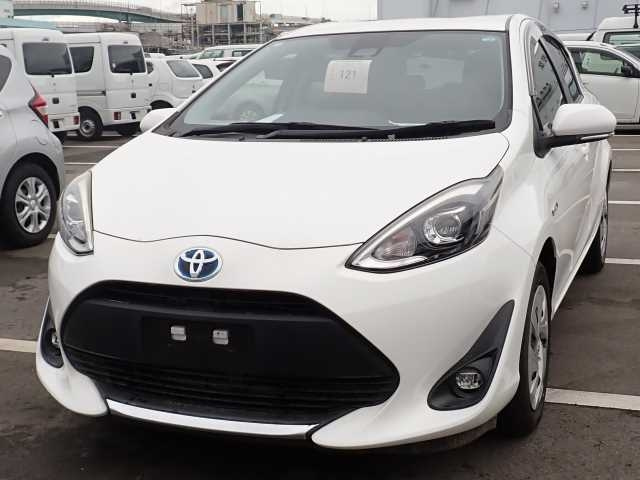 TOYOTA AQUA 2020