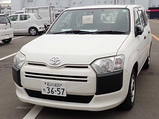 TOYOTA PROBOX 2018