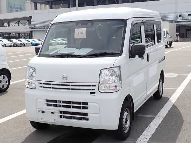 NISSAN CLIPPER VAN 2021