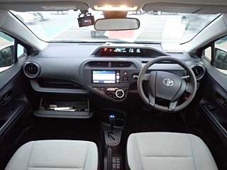 TOYOTA AQUA 2018