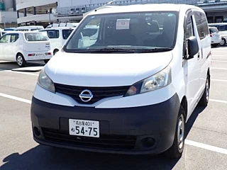 NISSAN NV200 2017