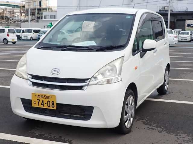 DAIHATSU MOVE 2011