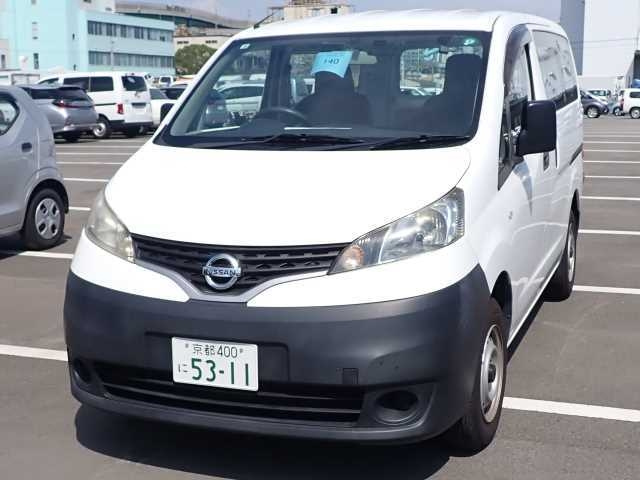 NISSAN NV200 2015