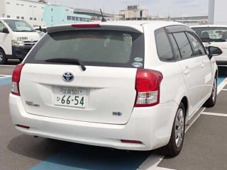 TOYOTA COROLLA FIELDER 2015