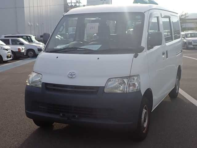 TOYOTA TOWN ACE VAN 2015