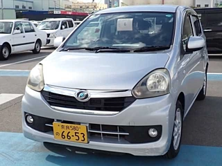 DAIHATSU MIRA E S 2013