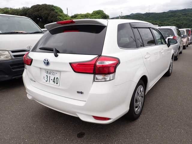 TOYOTA COROLLA FIELDER 2018