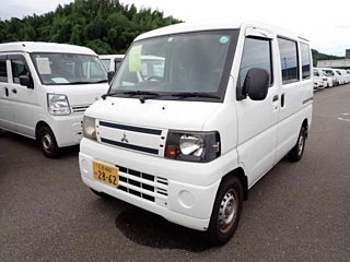 MITSUBISHI MINICAB VAN 2010