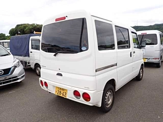 MITSUBISHI MINICAB VAN 2010