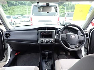TOYOTA COROLLA AXIO 2016