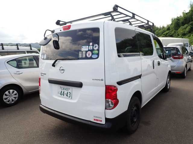 NISSAN NV200 2016