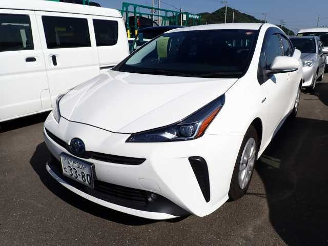 TOYOTA PRIUS 2019