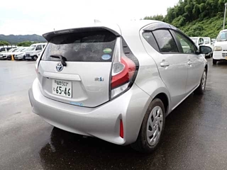 TOYOTA AQUA 2018