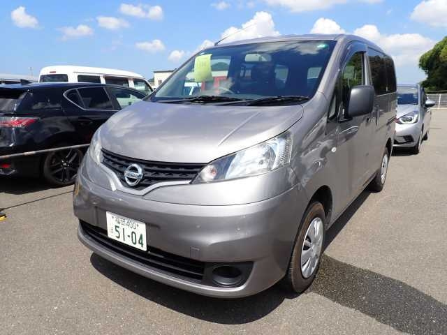 NISSAN NV200 2018