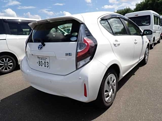 TOYOTA AQUA 2020
