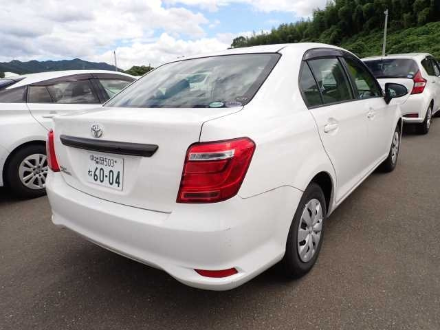 TOYOTA COROLLA AXIO 2016