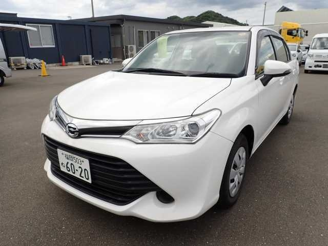 TOYOTA COROLLA AXIO 2016