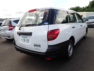 NISSAN AD 2020