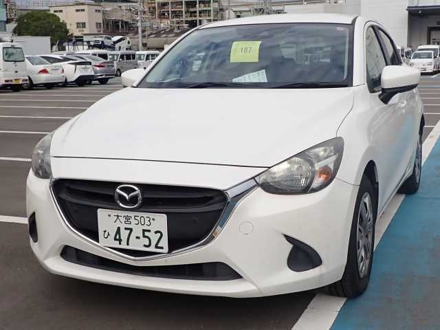 MAZDA DEMIO 2018