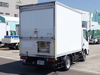 NISSAN ATLAS 2010
