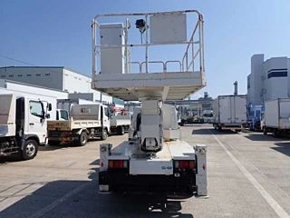 ISUZU ELF 2020